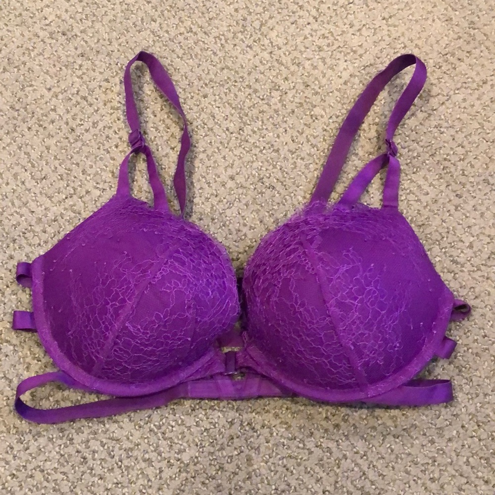 🎀 Cute Victoria’s Secret Bra 🎀